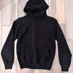 “Zara” Women’s Classic Solid Black Hoodie Size S. 1 front pocket for hands.